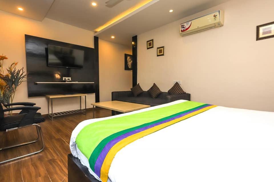 דרמסאלה Hotel Black Magic מראה חיצוני תמונה