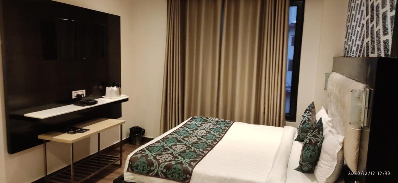 דרמסאלה Hotel Black Magic מראה חיצוני תמונה