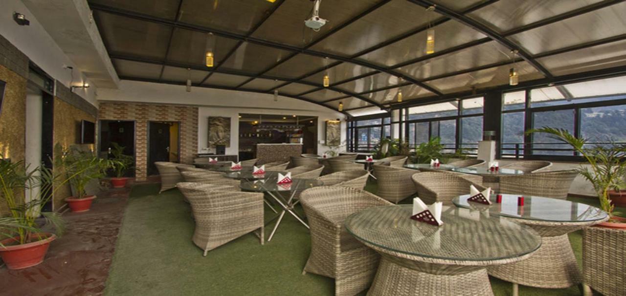 דרמסאלה Hotel Black Magic מראה חיצוני תמונה