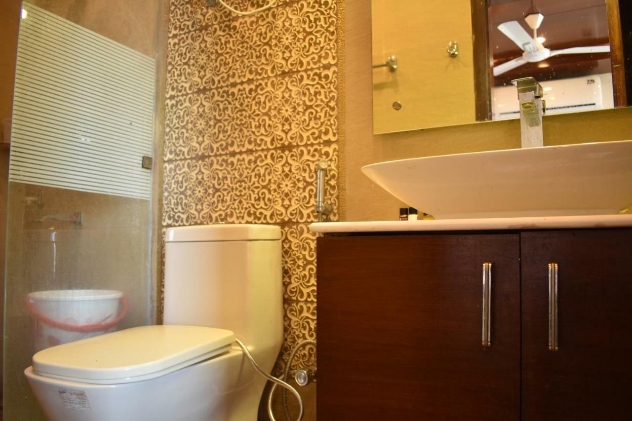 דרמסאלה Hotel Black Magic מראה חיצוני תמונה